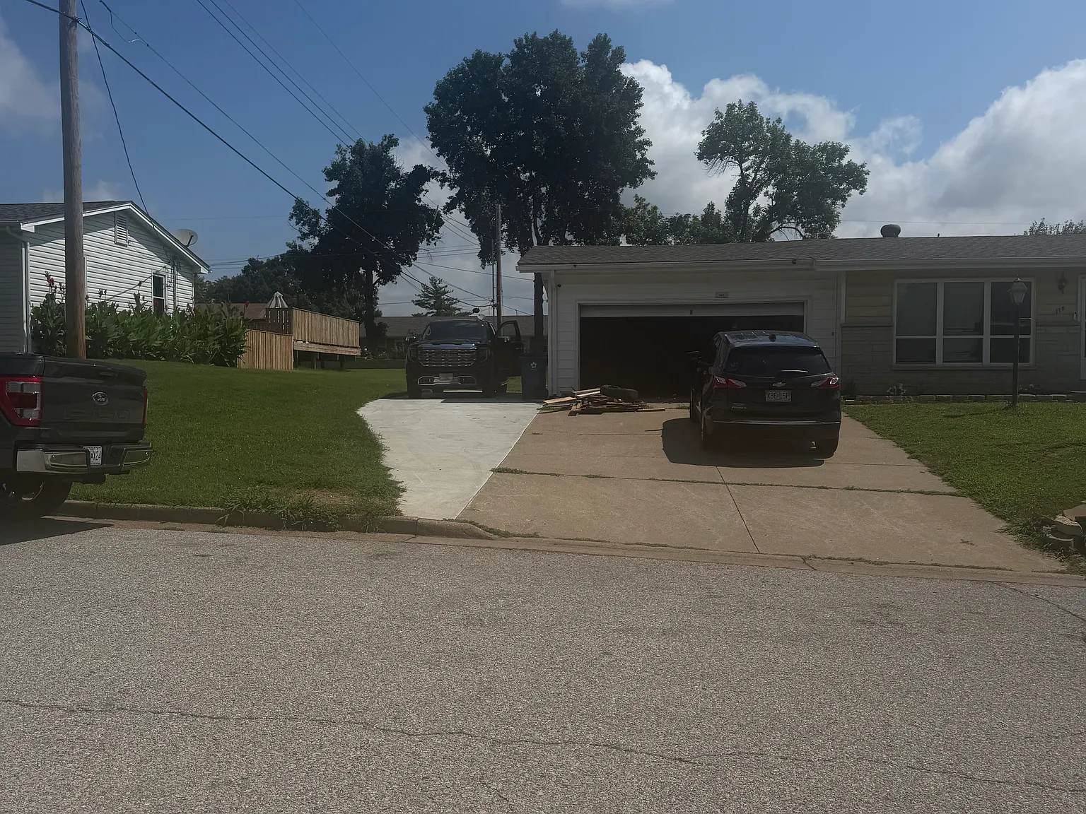 3 bed, 1.5 bath, 1080 sqft, $2,250 — Photo 4