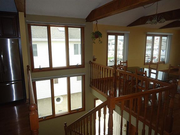 4th image of 24 68th St E #24E