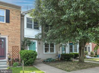 58 Morningside Dr, Falling Waters, WV 25419