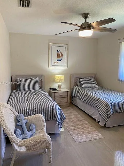 3 bed, 2.0 bath, $3,600 — Photo 3