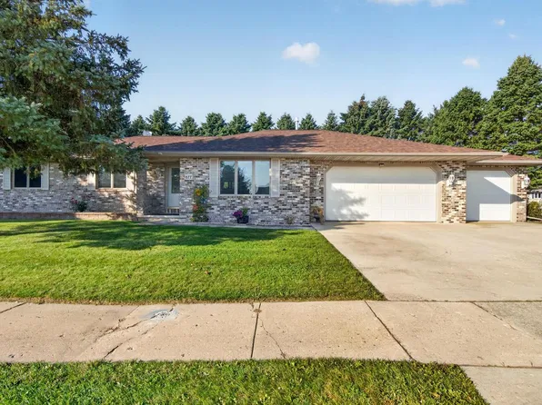 877 North STREET, Brownsville, WI 53006