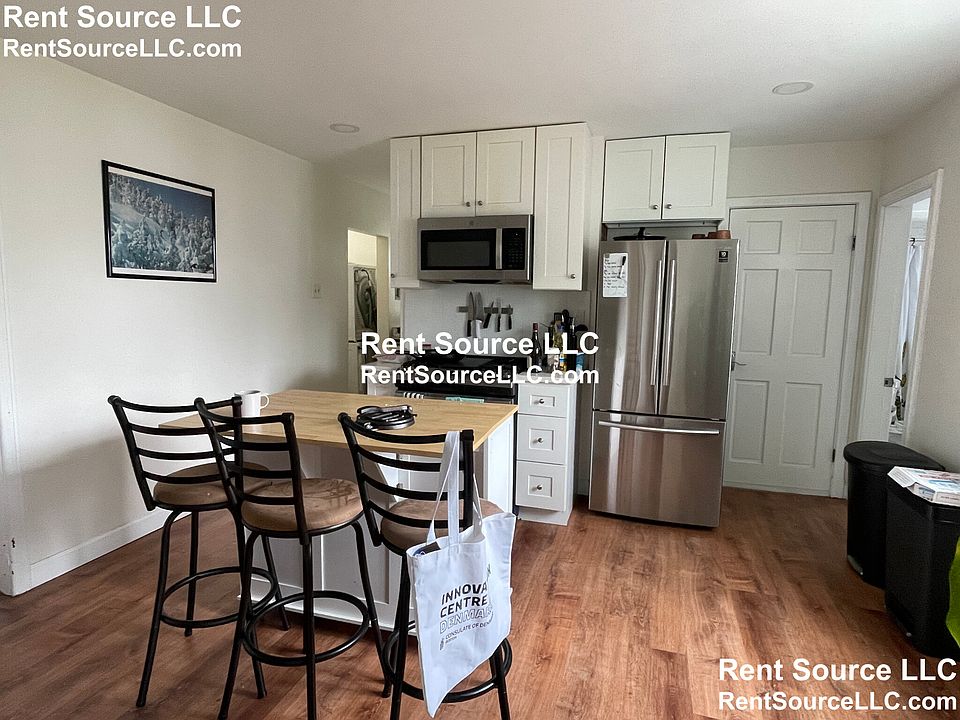 1st image of 92 Newton St #2