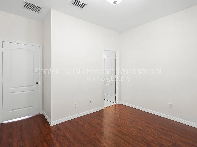 3434 Wilshire Way Rd #1 — Photo 19