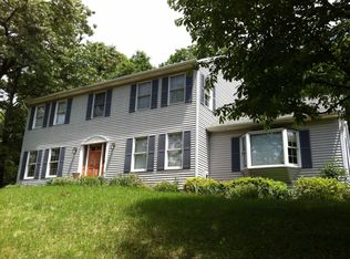 25 Junction Rd, Brookfield, CT 06804