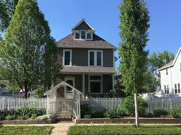 2nd image of 3815 4th Ave