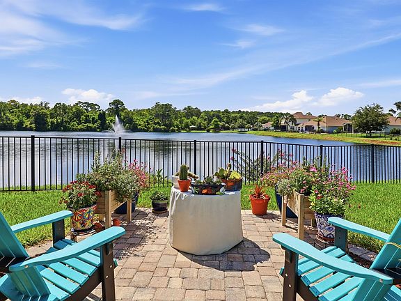 3rd image of 216 Lost Lake Dr