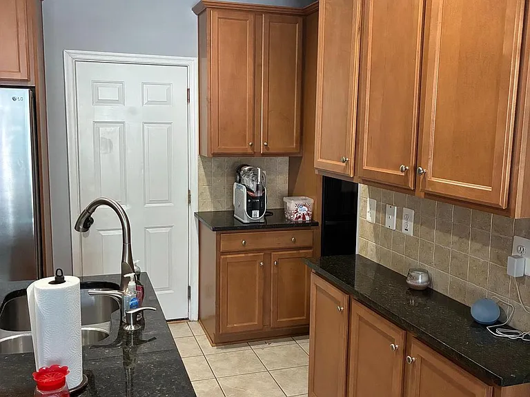9532 Walker Way — Photo 3