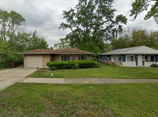 506 Wildwood Dr, Park Forest, IL