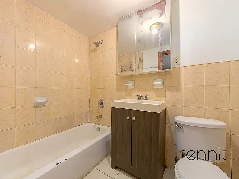 1168 Putnam Ave #PRIVATE-BACKYARD — Photo 9