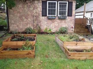 38 Geneva Trl, Hopatcong Boro, NJ 07843