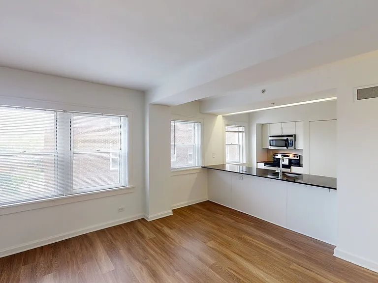 Dining/Living room
