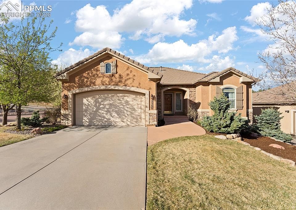 1st image of 2544 Sierra Oak Dr