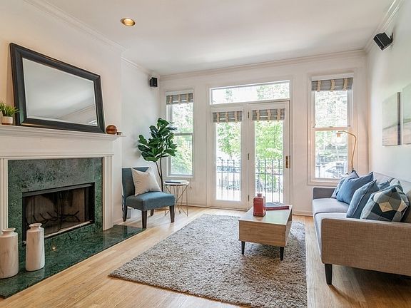 3rd image of 1664 N Dayton St #1