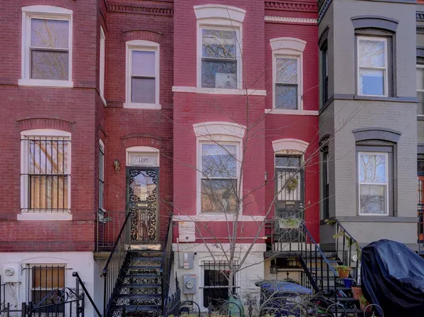 1209 I St SE, Washington, DC 20003
