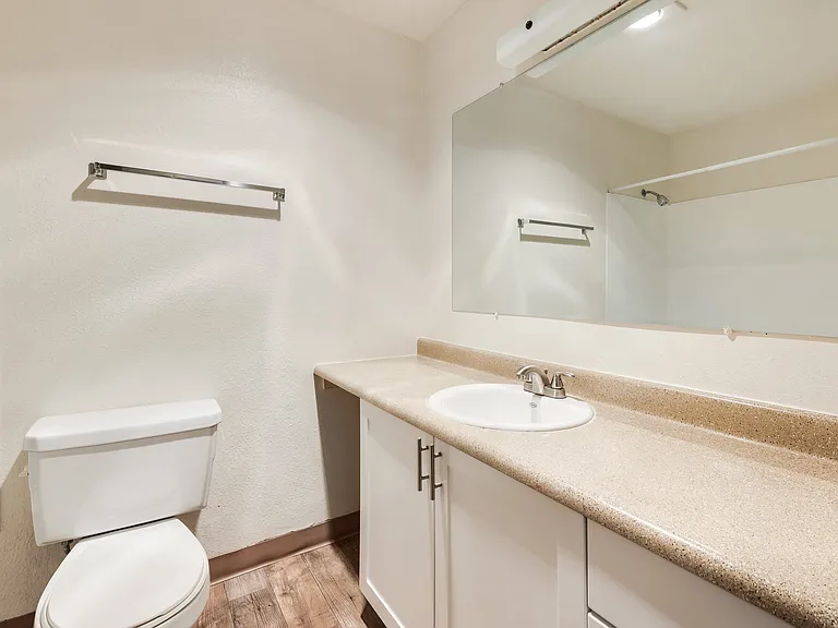 Quail Ridge Apartments — Photo 19