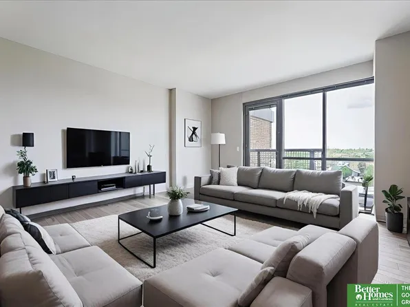 120 S 31st Ave #5710, Omaha, NE 68131