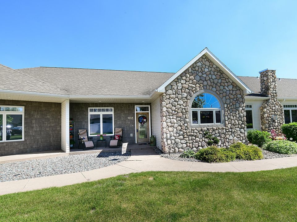 1st image of 5865 Fountain Vista Dr