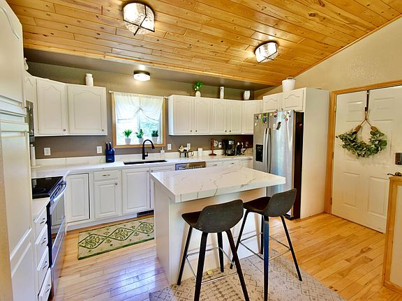 5th image of 7300 Ski Chalet Dr