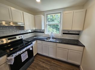 28 Vernon Ter #1, Poughkeepsie, NY 12601