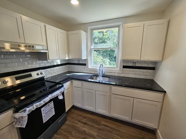 28 Vernon Ter, Poughkeepsie, NY