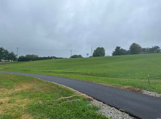 2002 E Alberta Dr, Bloomington, IN 47401