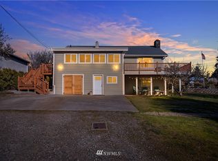 22032 8th Ave S, Seattle, WA 98198