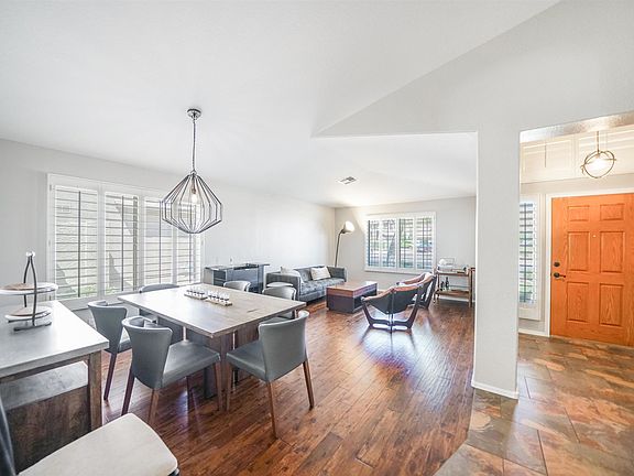 4th image of 25806 N Hackberry Dr