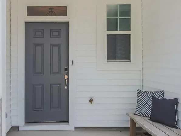 304 Deercroft Dr, Apex, NC 27539