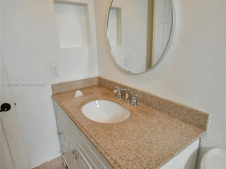 6884 N Kendall Dr #C401 — Photo 46