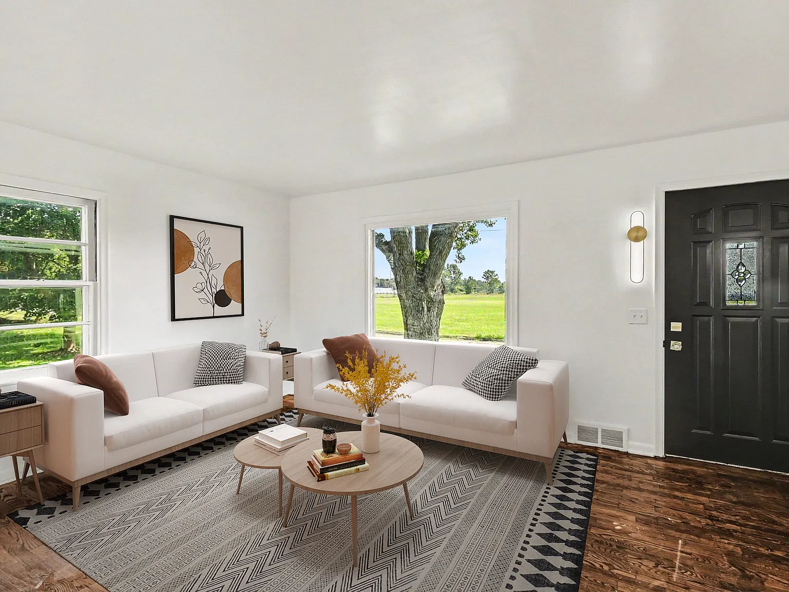 3 bed, 1600 sqft, $1,690 — Photo 1