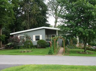 9564 Ward St, Holland Patent, NY 13354