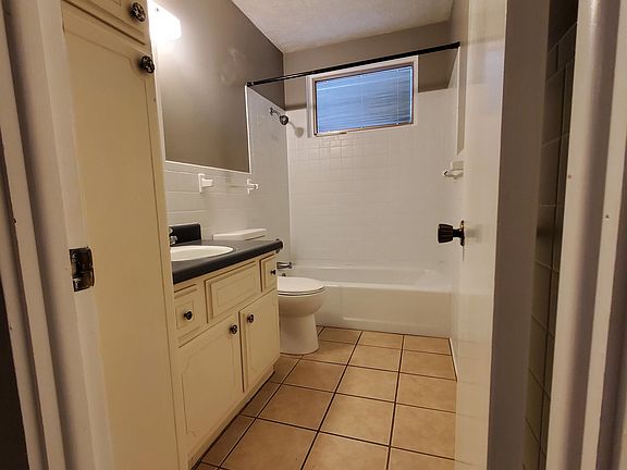 5th image of 2301 S 14th St APT A3