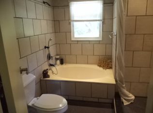 2040 Garner Chapel Rd, Mount Olive, NC 28365