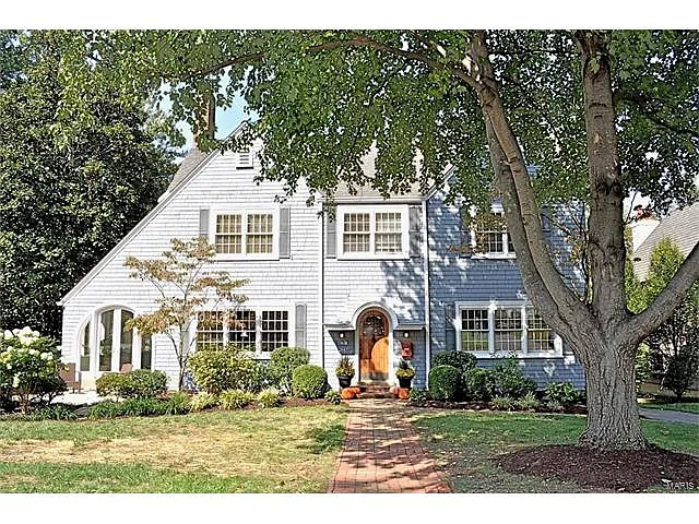 145 Helfenstein Ave photo 1
