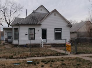 519 W 13th St, Junction City, KS 66441