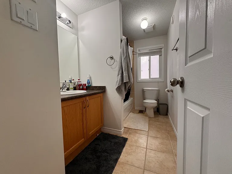 648 Winterberry Ave — Photo 8