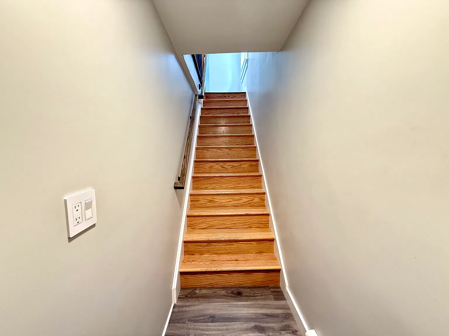 2 bed, $2,700 — Photo 2