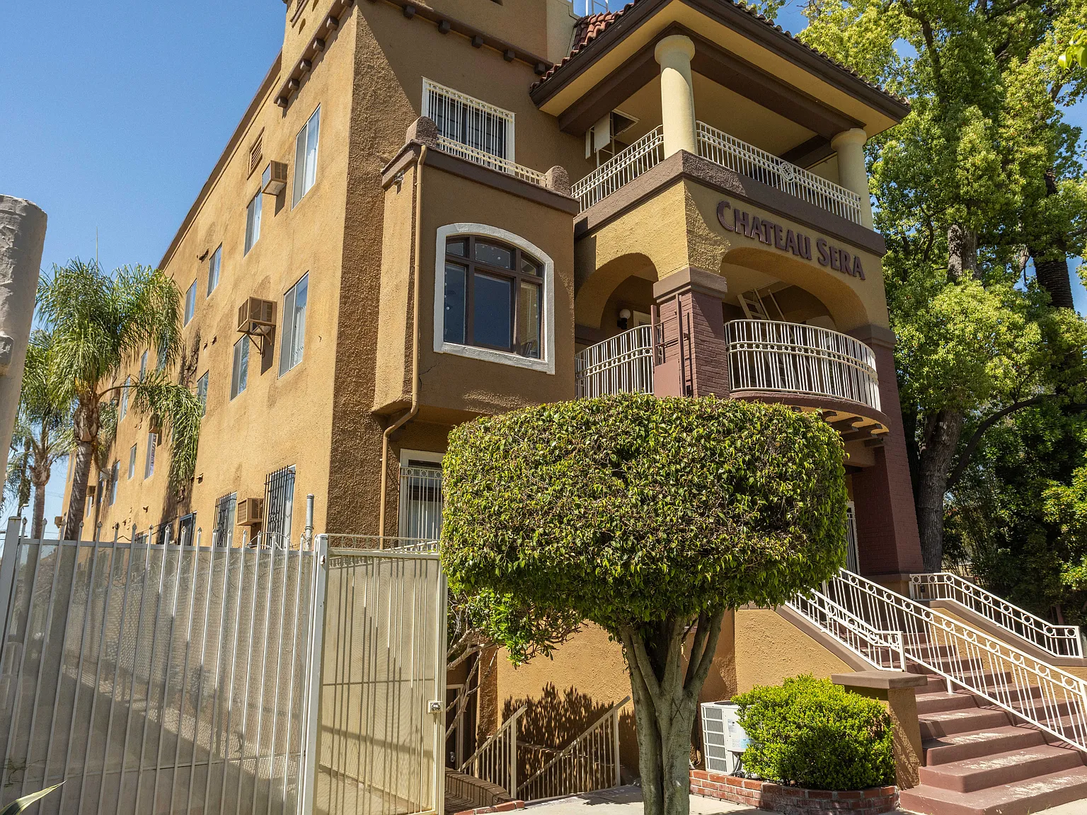2343 Scarff St — Photo 4