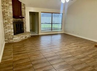 16914 Square Rigger Ln, Friendswood, TX 77546