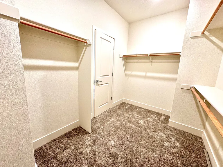 7253 Vinny Pl — Photo 17