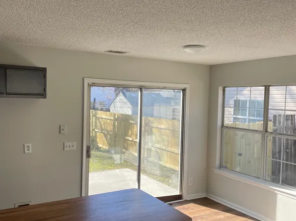 201 Habitat Dr, Savannah, GA 31419