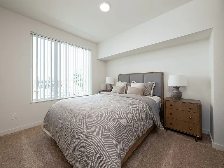 Magnesium Village Apartments — Photo 33