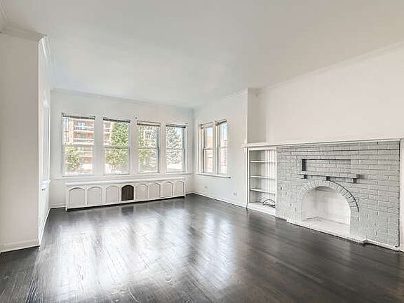 2nd image of 1017 N Harlem Ave