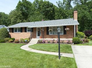 9122 Saint Andrews Pl, College Park, MD