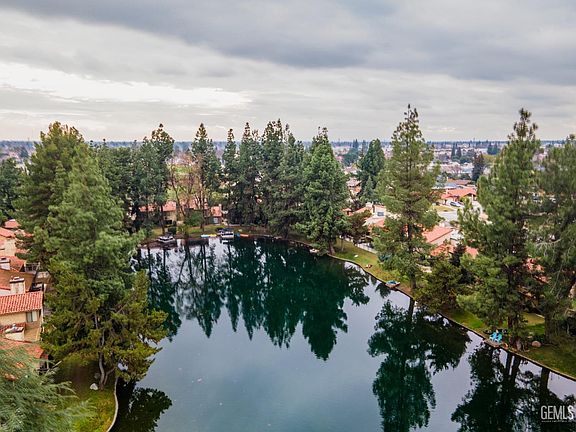 4th image of 4131 Pinewood Lake Dr