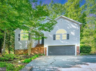 113 Sand Trap Ln, Locust Grove, VA 22508