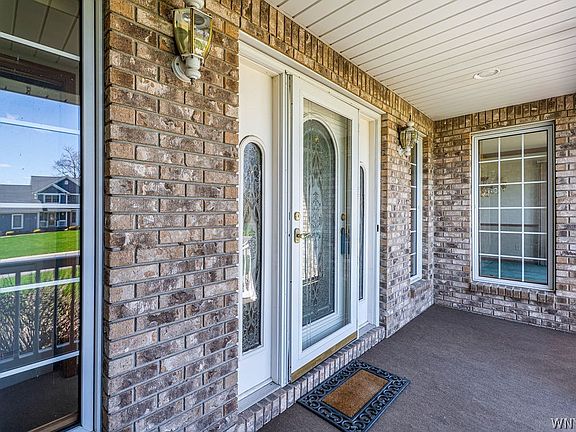 4th image of 5532 Twilight Ln