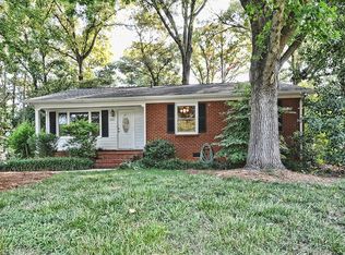 2011 Starbrook Dr, Charlotte, NC 28210