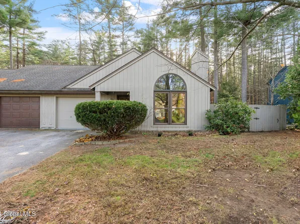 42 Margaret Drive, Queensbury, NY 12804