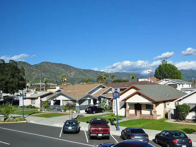 515 N Azusa Ave #F — Photo 3